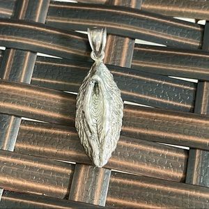 LGBTQI Sterling Silver Vagina Pendant 🌈